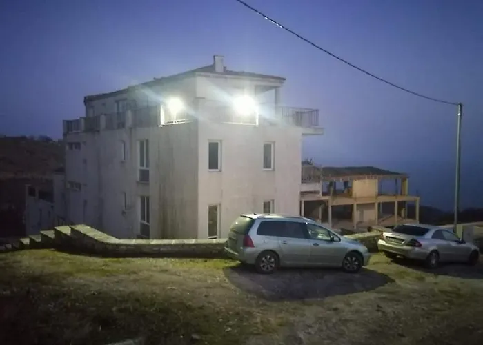 Lucky Rocks Appartement *